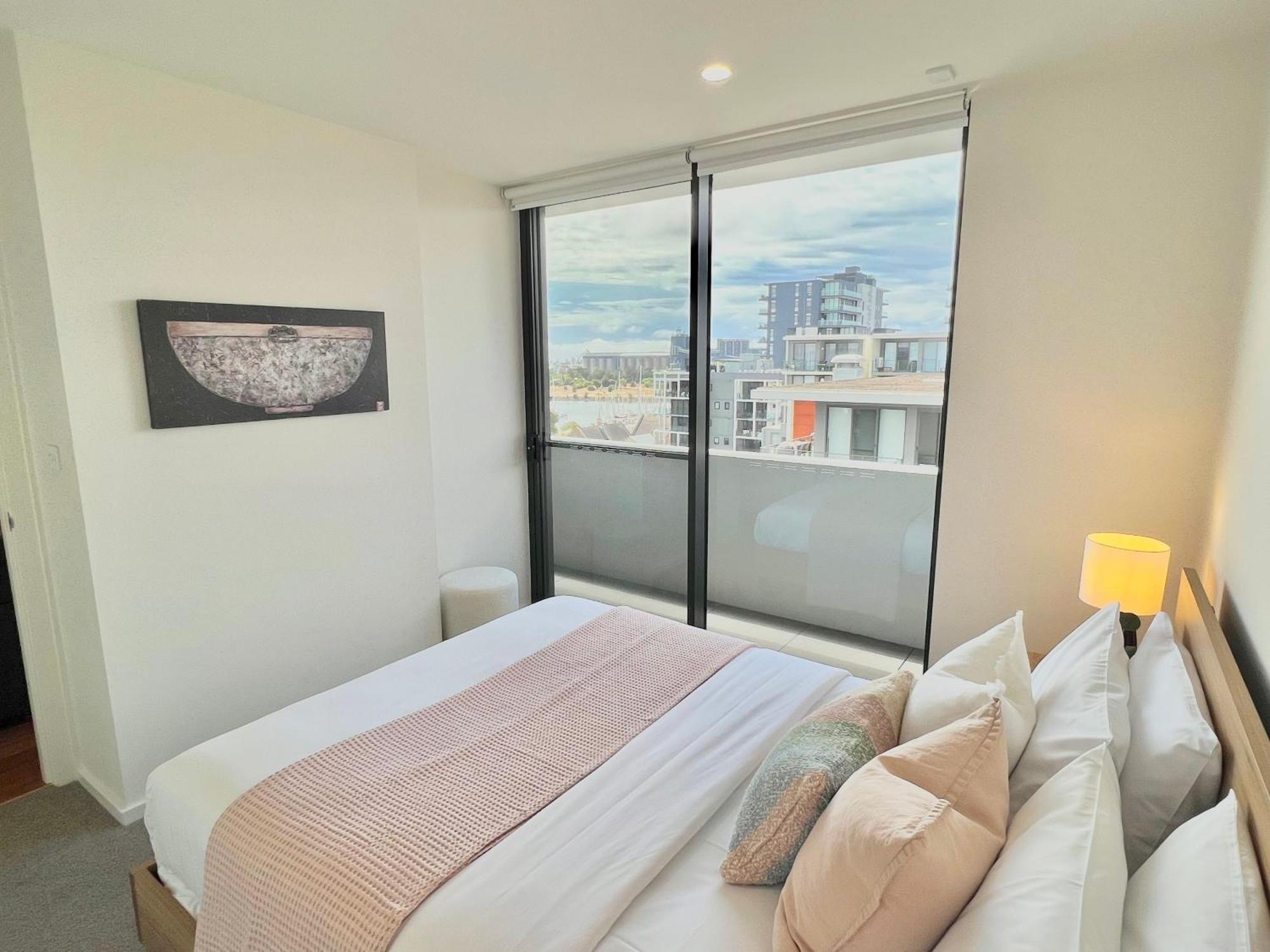 Harbour Towers, Newcastle'S Elite Apartment Stays, Free Parking & Tram Access Eksteriør bilde