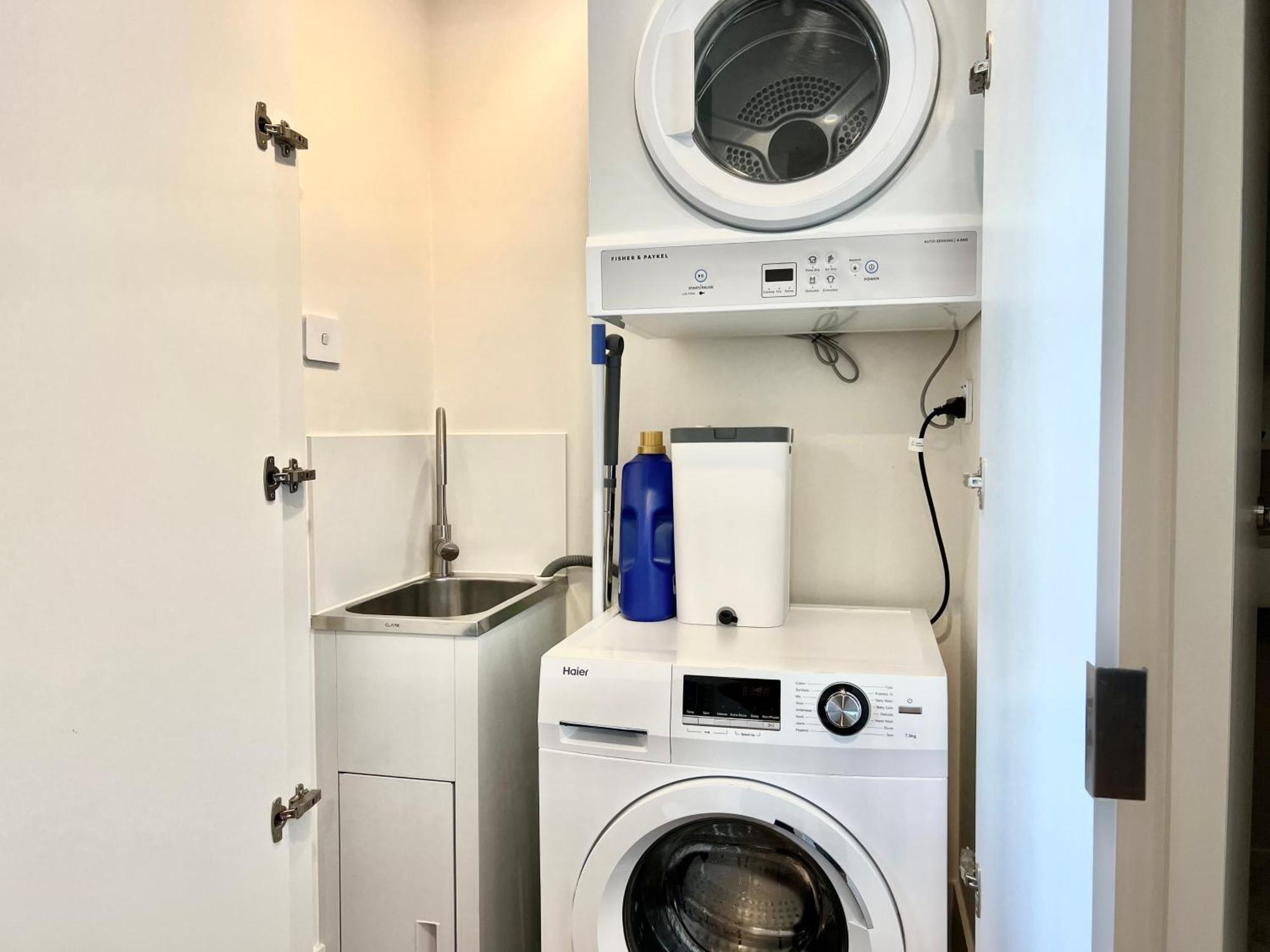 Harbour Towers, Newcastle'S Elite Apartment Stays, Free Parking & Tram Access Eksteriør bilde