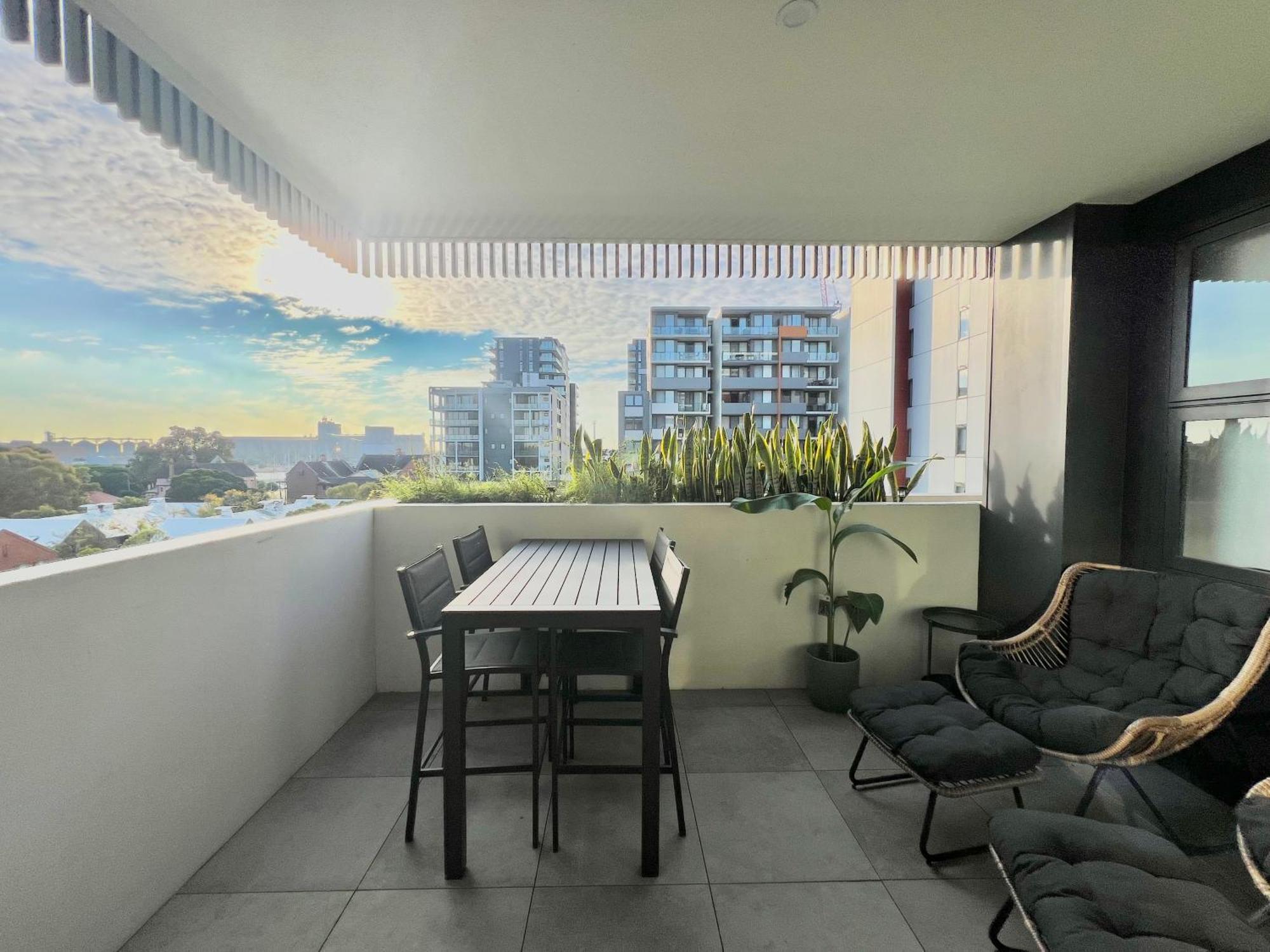 Harbour Towers, Newcastle'S Elite Apartment Stays, Free Parking & Tram Access Eksteriør bilde