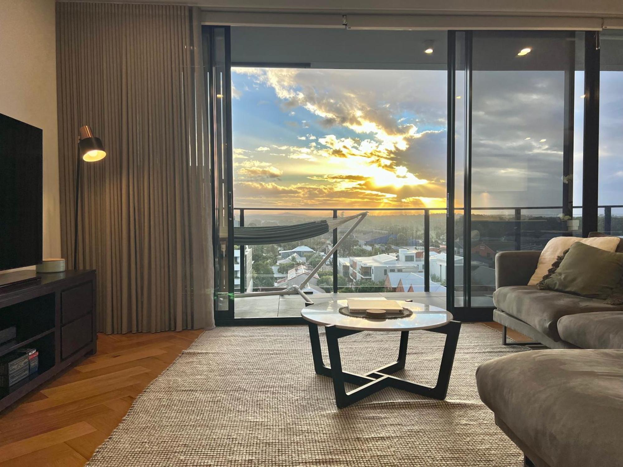 Harbour Towers, Newcastle'S Elite Apartment Stays, Free Parking & Tram Access Eksteriør bilde