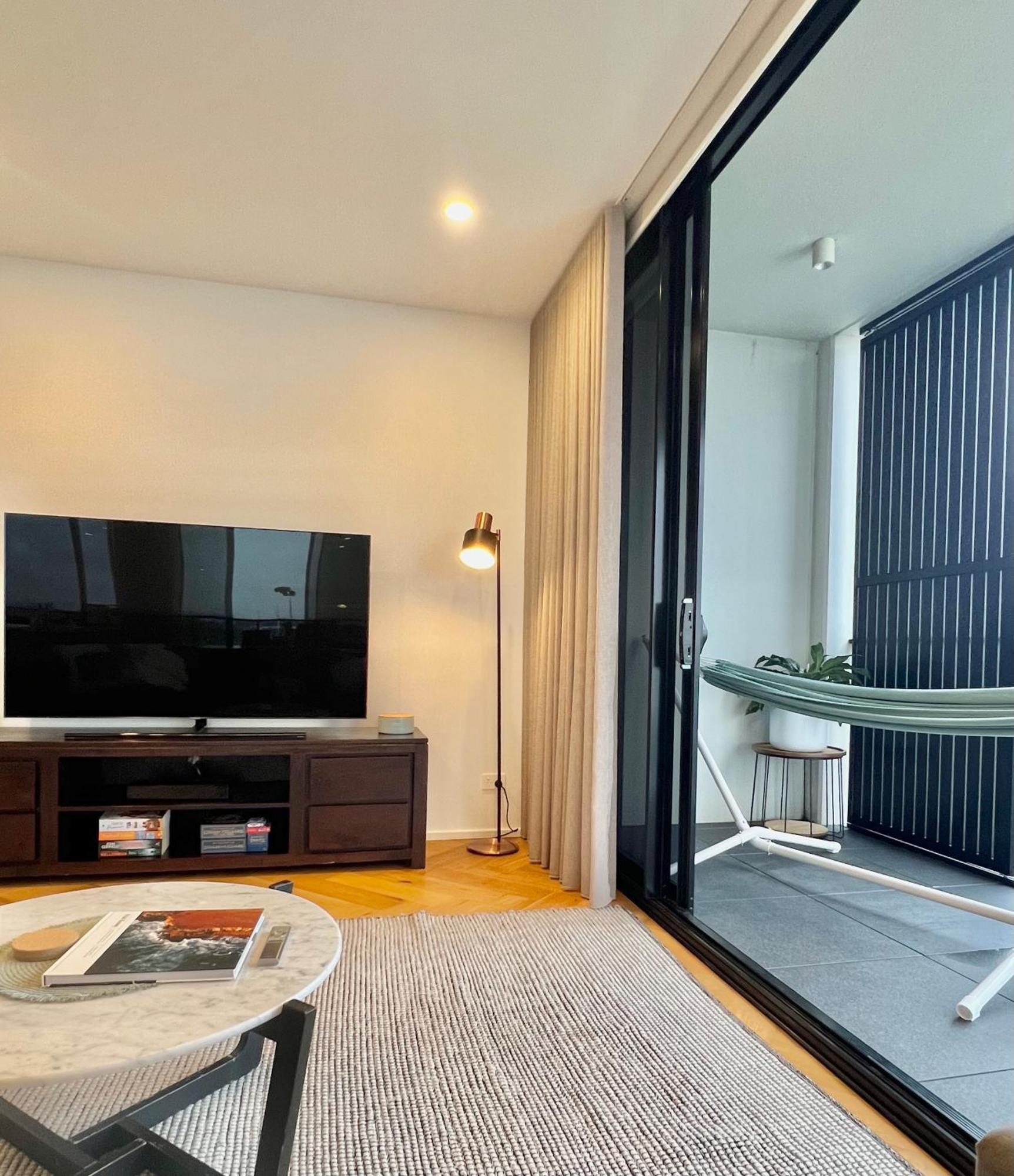 Harbour Towers, Newcastle'S Elite Apartment Stays, Free Parking & Tram Access Eksteriør bilde