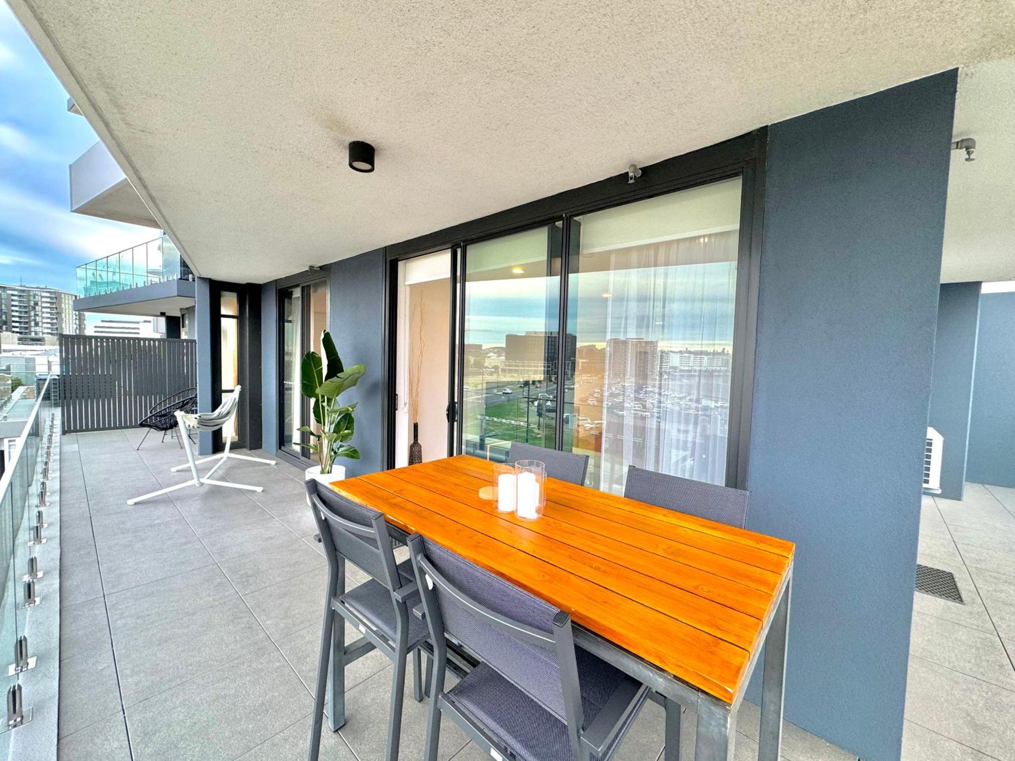 Harbour Towers, Newcastle'S Elite Apartment Stays, Free Parking & Tram Access Eksteriør bilde